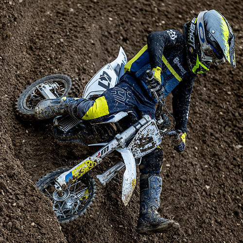 20.02.2023 Husqvarna Motorcycles renews its support for the European Junior e-Motocross Series The all-electric five-round series returns for its third year with visits to some of Europe’s best race tracks