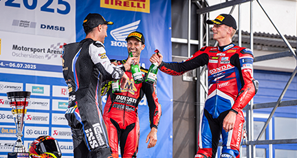 Racing, National Championship Perfektes IDM-Wochenende: Lukas Tulovic dominiert in Oschersleben auf der Ducati Panigale V4 R